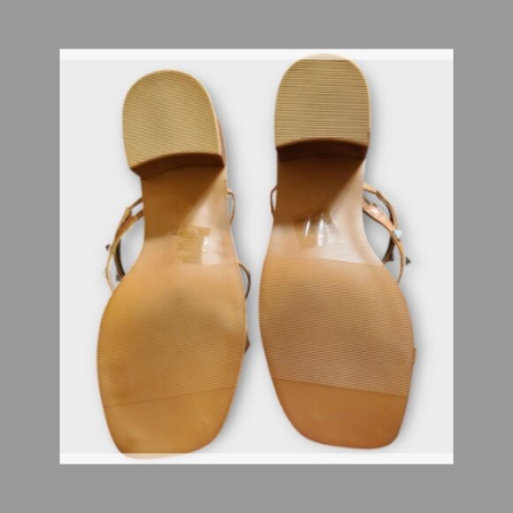 Madden Girl Women’s Size 8.5 Strappy Sandals Silver Studs Block Heel - Picture 5 of 9